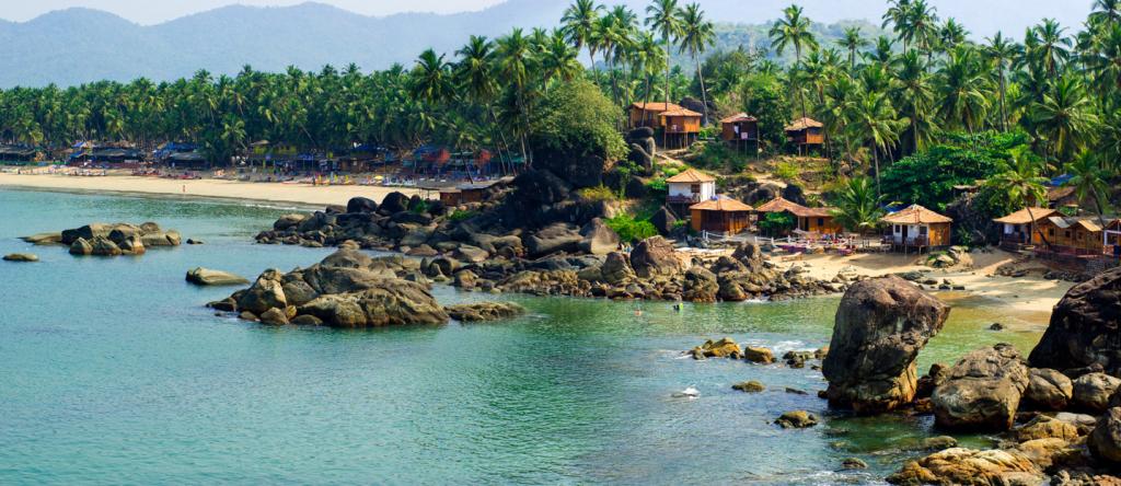 Beaches In Goa-Palolem-Tropical-Lagoon-
